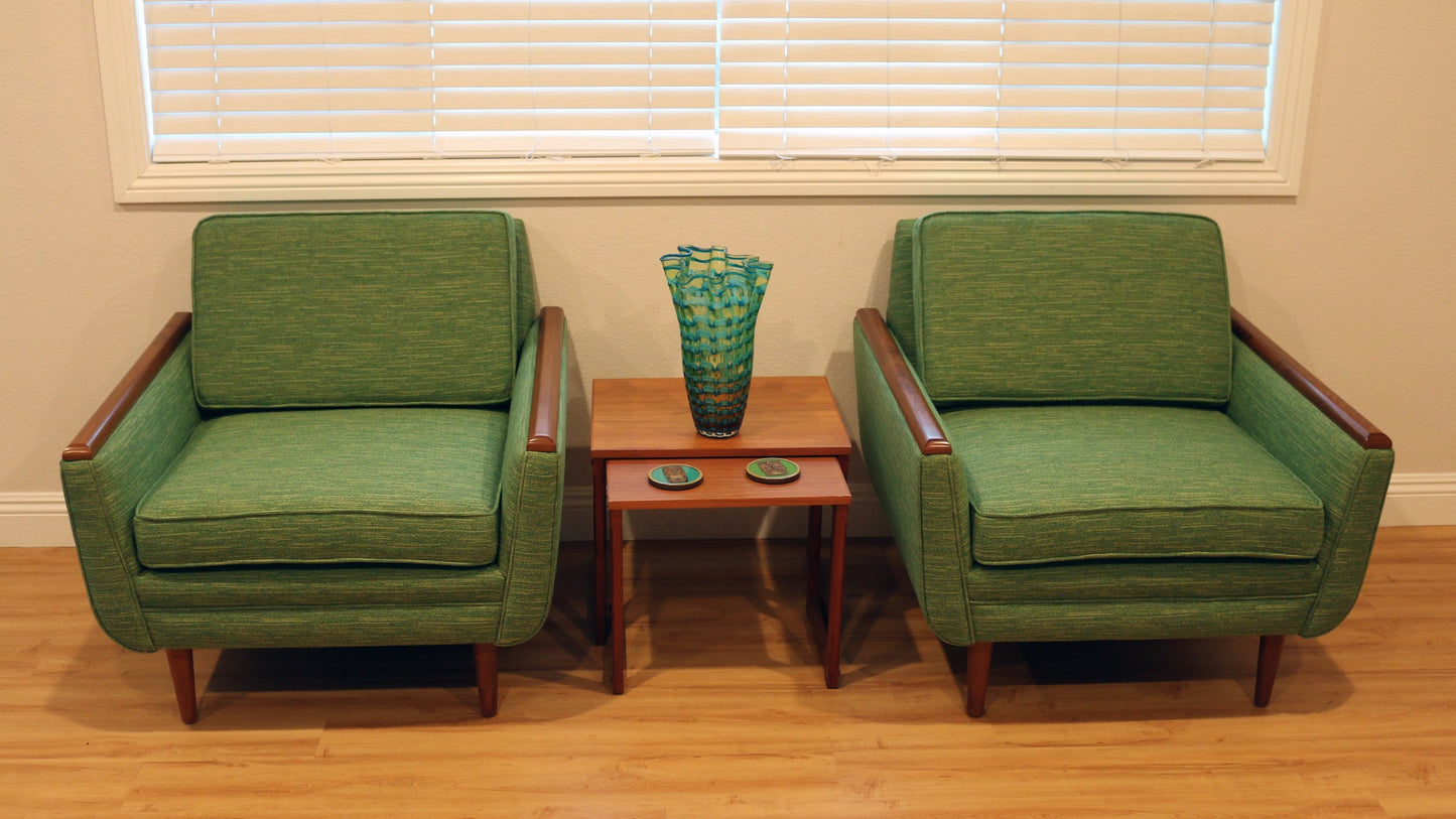 Daniel Chair