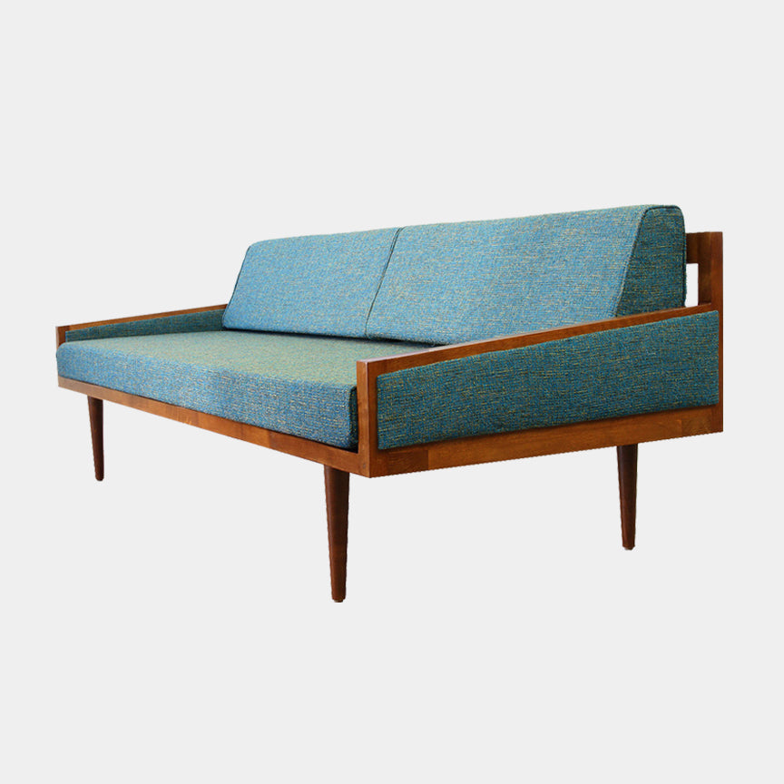Executive Daybed